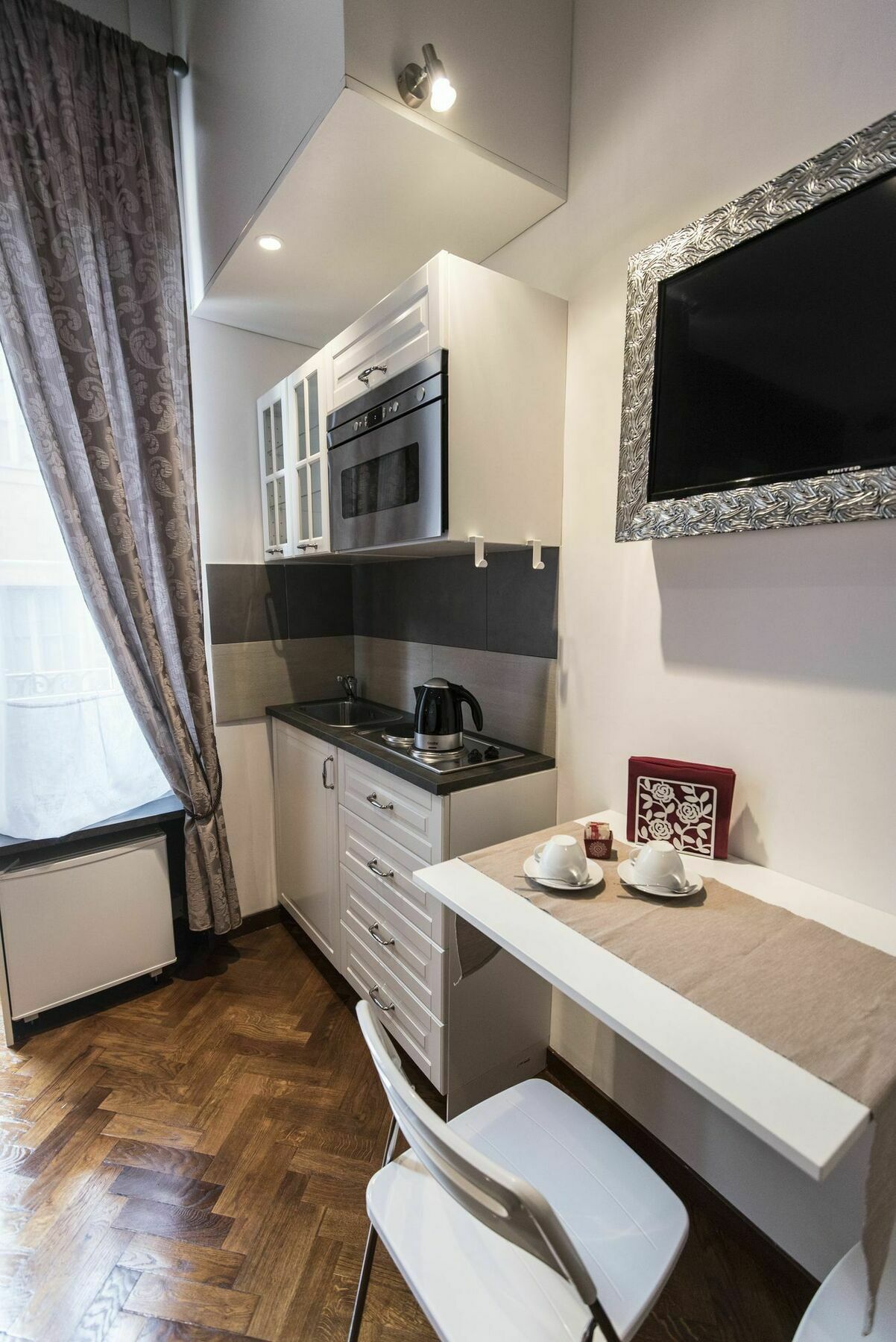 Vite Suites Guest House Рим Екстериор снимка